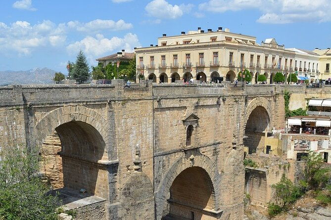 private-day-trip-from-malaga-to-ronda-and-back-local-driver
