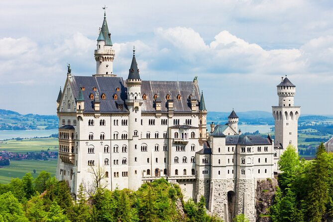 private-day-trip-munich-to-neuschwanstein-landsberg-am-lech