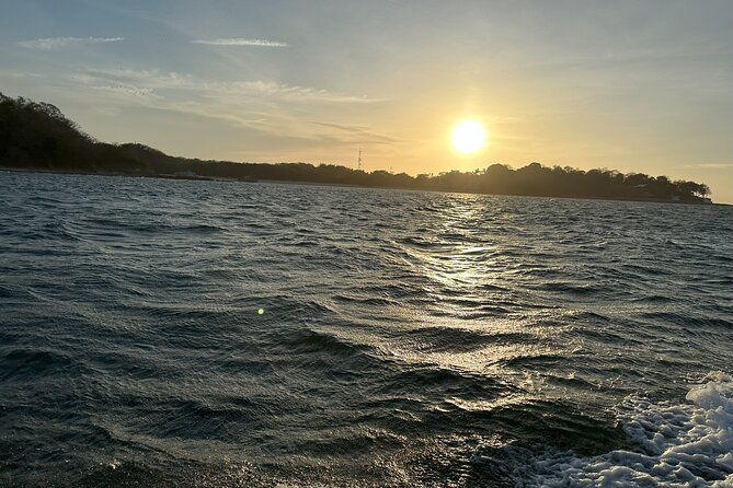 private-full-day-boat-trip-to-las-perlas-and-contadora