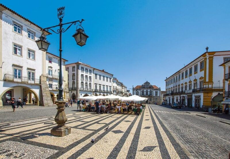 private-full-day-evora-monsaraz-and-winery-day-trip