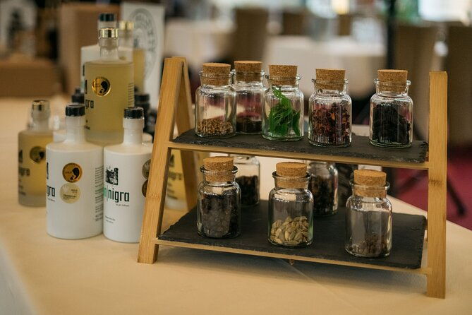 private-gin-tasting-with-a-professional-bartender-in-trier