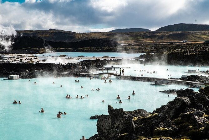 private-golden-circle-blue-lagoon-transfer-up-to-8-pax