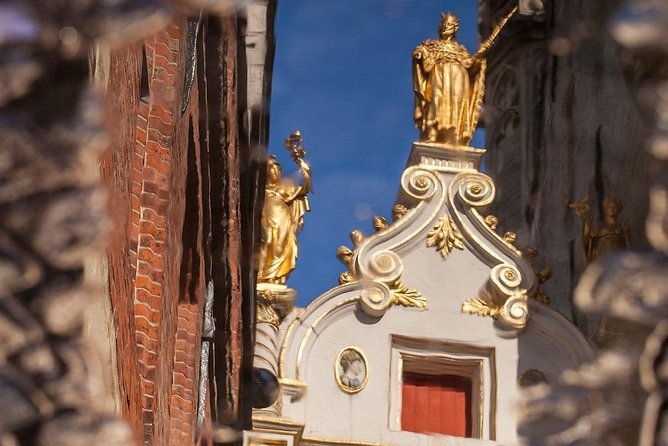 private-history-tour-the-story-of-bruges-and-its-hidden-gems