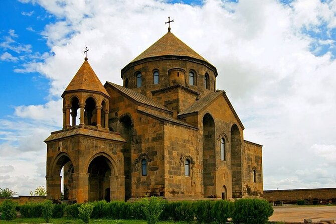 private-journey-to-the-spiritual-heart-of-etchmiadzin