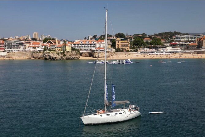 private-sailing-tour-at-cascais-lazy-mooring-in-the-bay