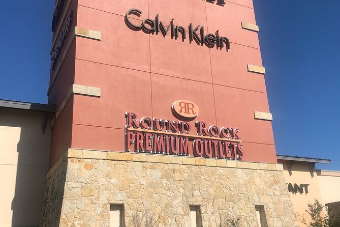 private-shopping-tour-from-austin-to-round-rock-premium-outlets