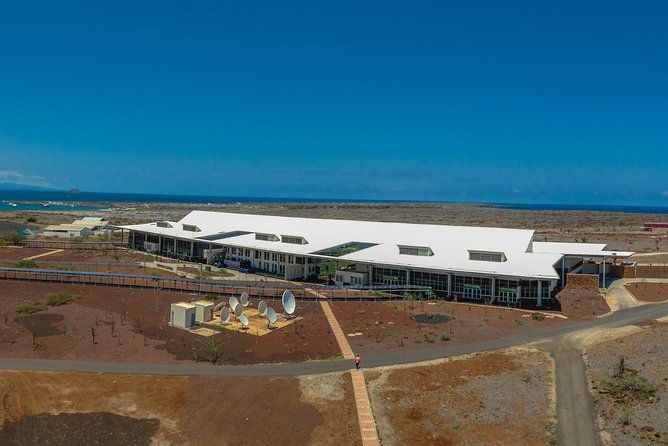 private-shuttler-baltra-airport-to-any-hotel-in-santa-cruz