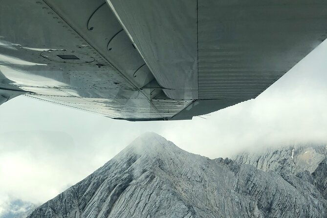 private-sightseeing-flight-around-the-bavarian-alps-and-munich