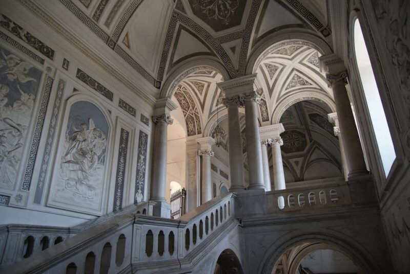 private-tour-in-catania-history-fish-market-and-local-tastings