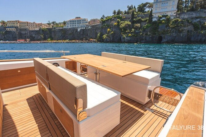 private-tour-in-premium-yacht-from-sorrento-to-capri-and-positano