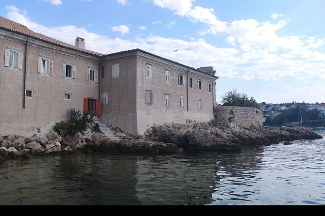 private-tour-krk-island-history-and-wine-tour-from-opatija