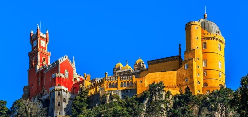private-tour-pena-palace-cascais-cabo-da-roca-wine