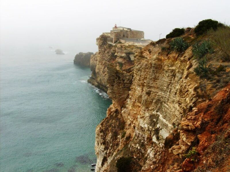 private-tour-to-fatima-obidos-batalha-and-nazare