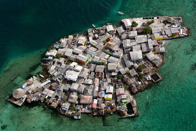 private-tour-to-isla-mucura-and-tintipan-from-cartagena