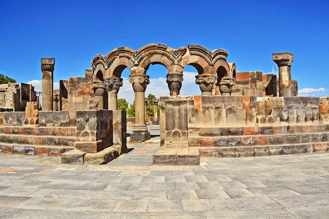 private-tour-to-khor-virap-holy-echmiadzin-zvartnots-cathedral