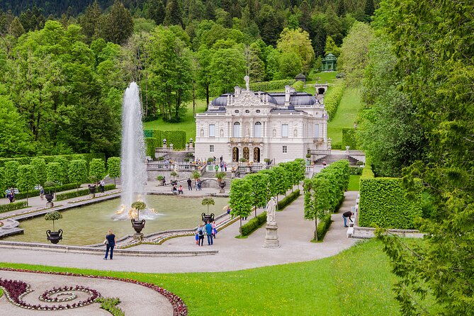 private-tour-to-the-zugspitze-linderhof-castle-with-lunch