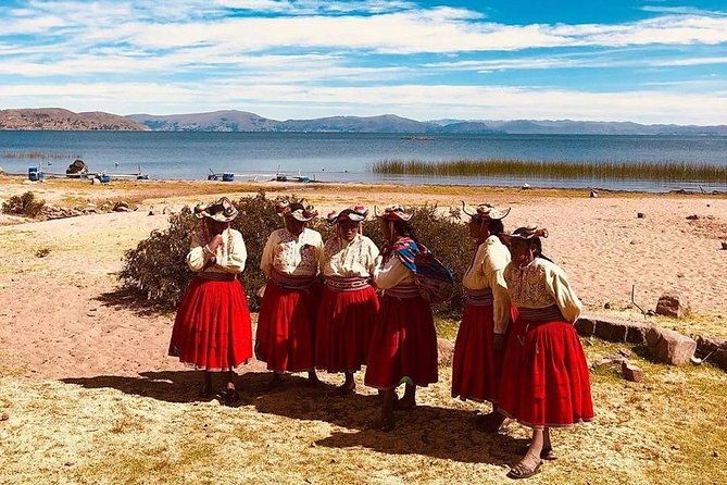 private-tour-to-uros-and-llachon-1d