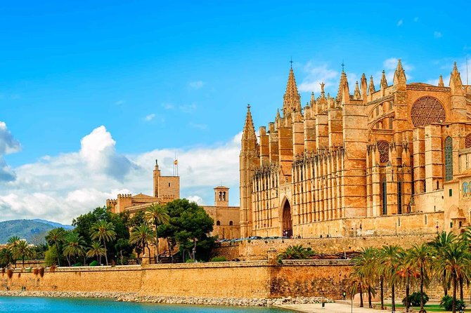 private-transfer-from-mallorca-airport-pmi-to-can-picafort
