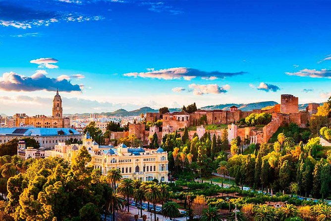 private-transfer-from-playa-granada-to-malaga-agp-airport