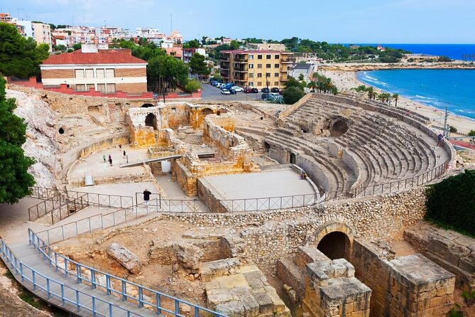 private-transfer-from-valencia-to-barcelona-with-2-hour-stop-in-tarragona
