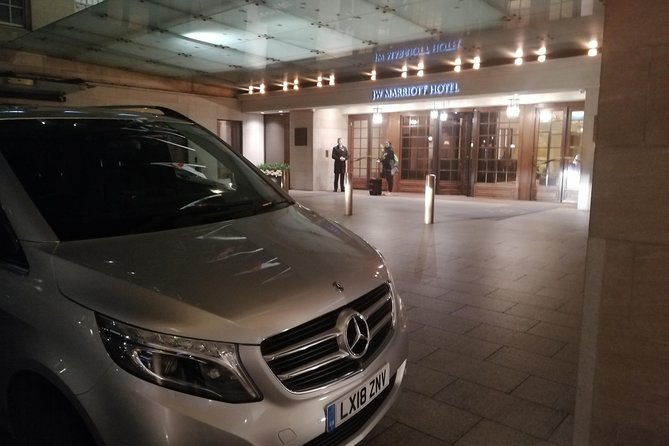 private-transportation-from-to-london-with-stopover-at-windsor-and-its-castle