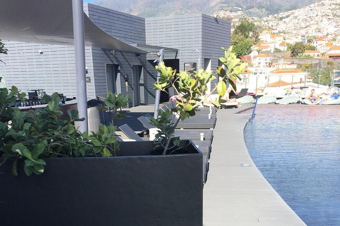 private-walking-food-tour-around-funchal