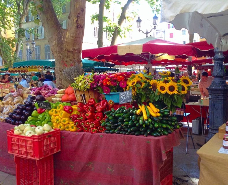 provence-day-saint-tropez-grimaud-village-wine-tasting