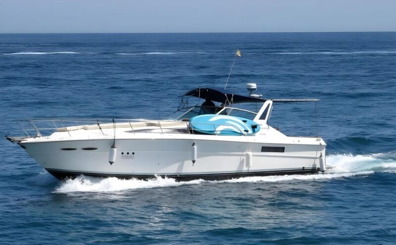 puerto-banus-yacht-rental-for-group-2h