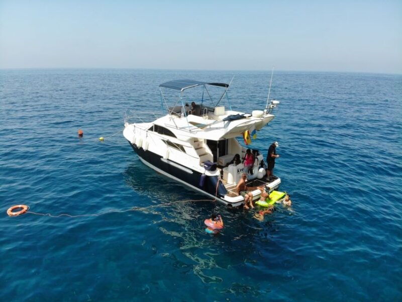 puerto-de-mogan-boat-trip-to-see-dolphins-and-snorkelling