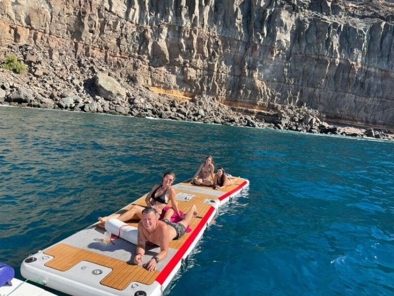 puerto-rico-gran-canaria-boat-tour-with-tapas-and-drinks