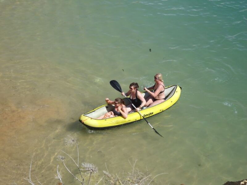 quarteira-benagil-cave-boat-trip-with-beach-bbq-and-kayak
