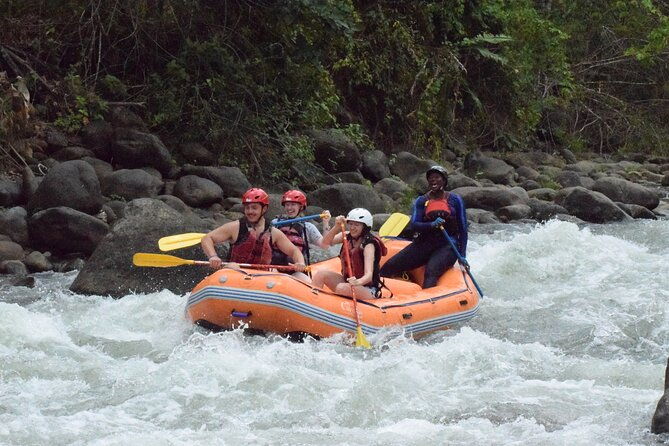 rafting-costa-rica-wildlife-safari-experience-paradise-hot-springs