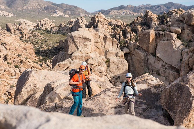 rappelling-adventure-in-joshua-tree-national-park-8-hours