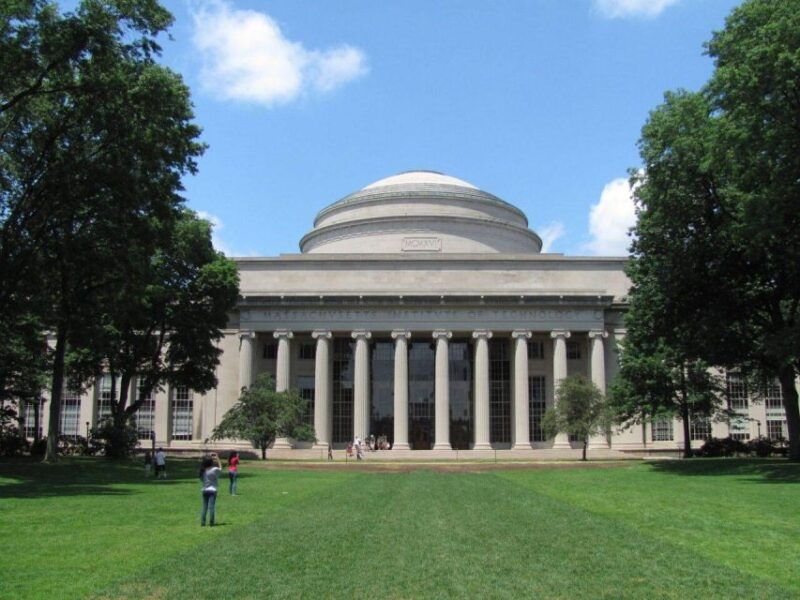 revolutionary-tales-boston-cambridge-lexington-concord-2
