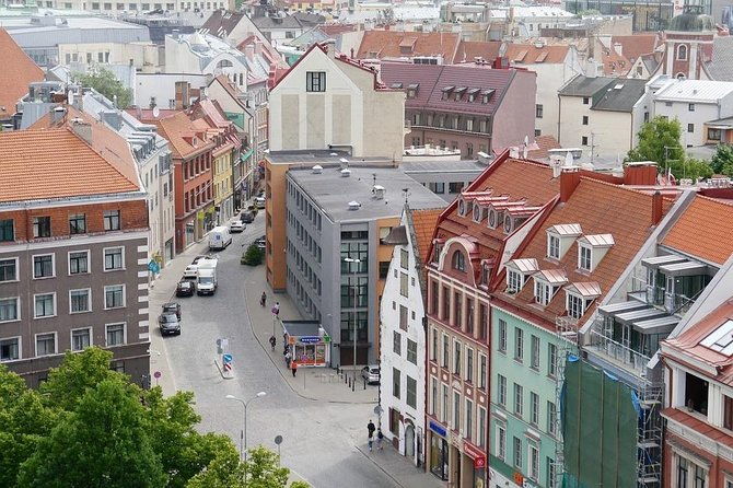 riga-latvia-by-yourself-with-english-chauffeur-luxury-van