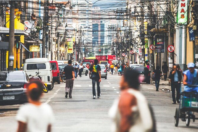 rio-de-janeiro-street-art-private-walking-tour-with-a-guide