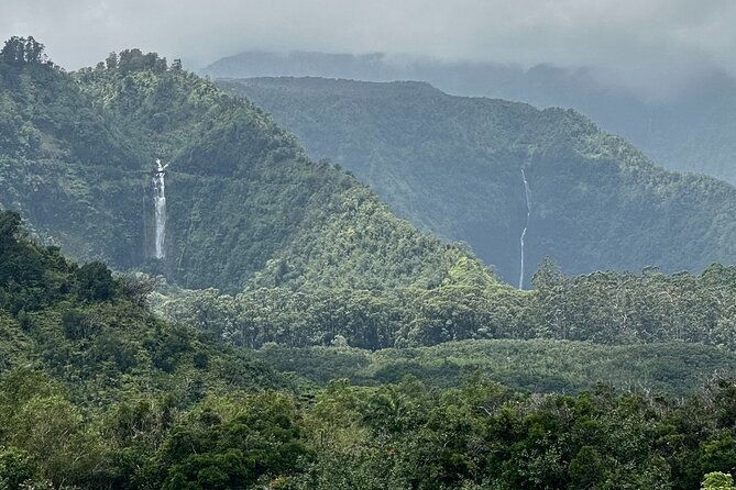 road-to-hana-and-haleakala-sunset-open-air-jeep-private-tour