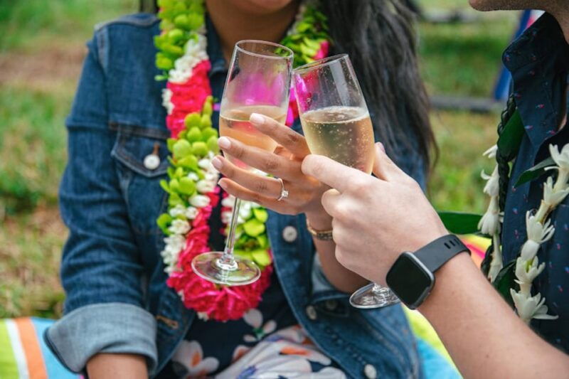 romantic-kona-coffee-landing-private-helicopter-tour-2