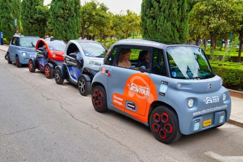 romantic-night-tour-of-malaga-by-electric-car