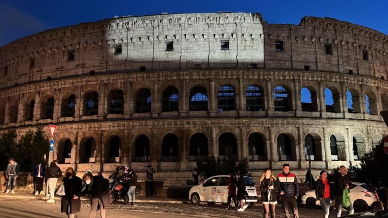 rome-group-or-private-guided-walking-tour-of-the-colosseum