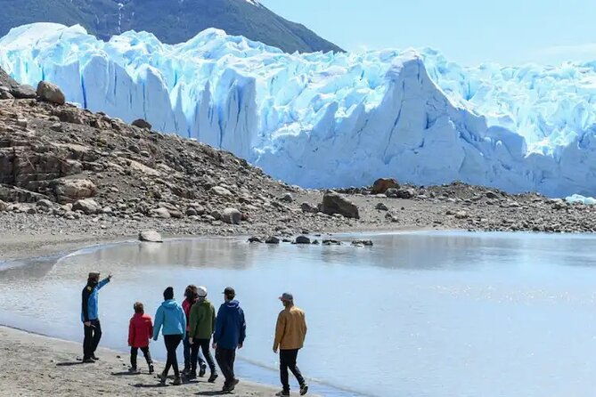 safari-azul-perito-moreno-boat-walking-tour-touch-the-ice