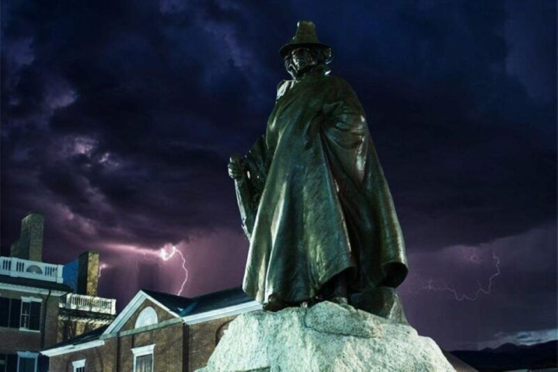 salem-ultimate-dead-of-night-walking-ghost-tour