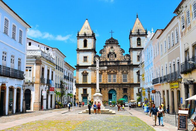 salvador-city-tour-from-praia-do-forte-privat-suv-daytour
