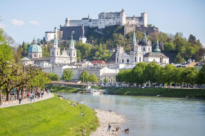 salzburg-boat-ride-on-the-salzach-river