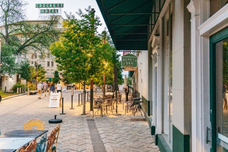 san-antonio-ghosts-and-dark-history-guided-walking-tour