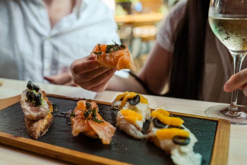 san-sebastian-guided-food-walking-tour-with-wine-tasting