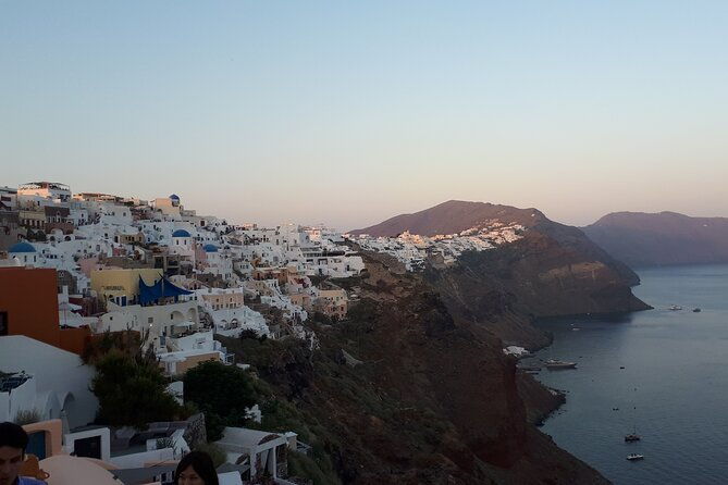 santorini-highlights-tailor-made-tour-4-hours