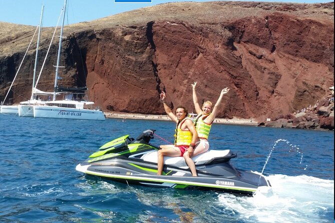 santorini-perivolos-beach-jet-ski-rental