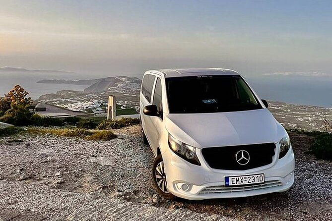 santorini-private-transfers-to-from-the-port-athinios