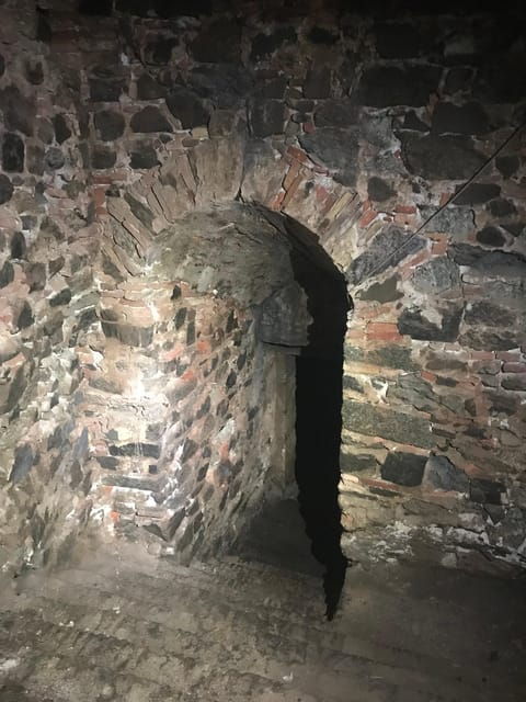 savona-guided-tour-of-the-underground-of-the-priamar